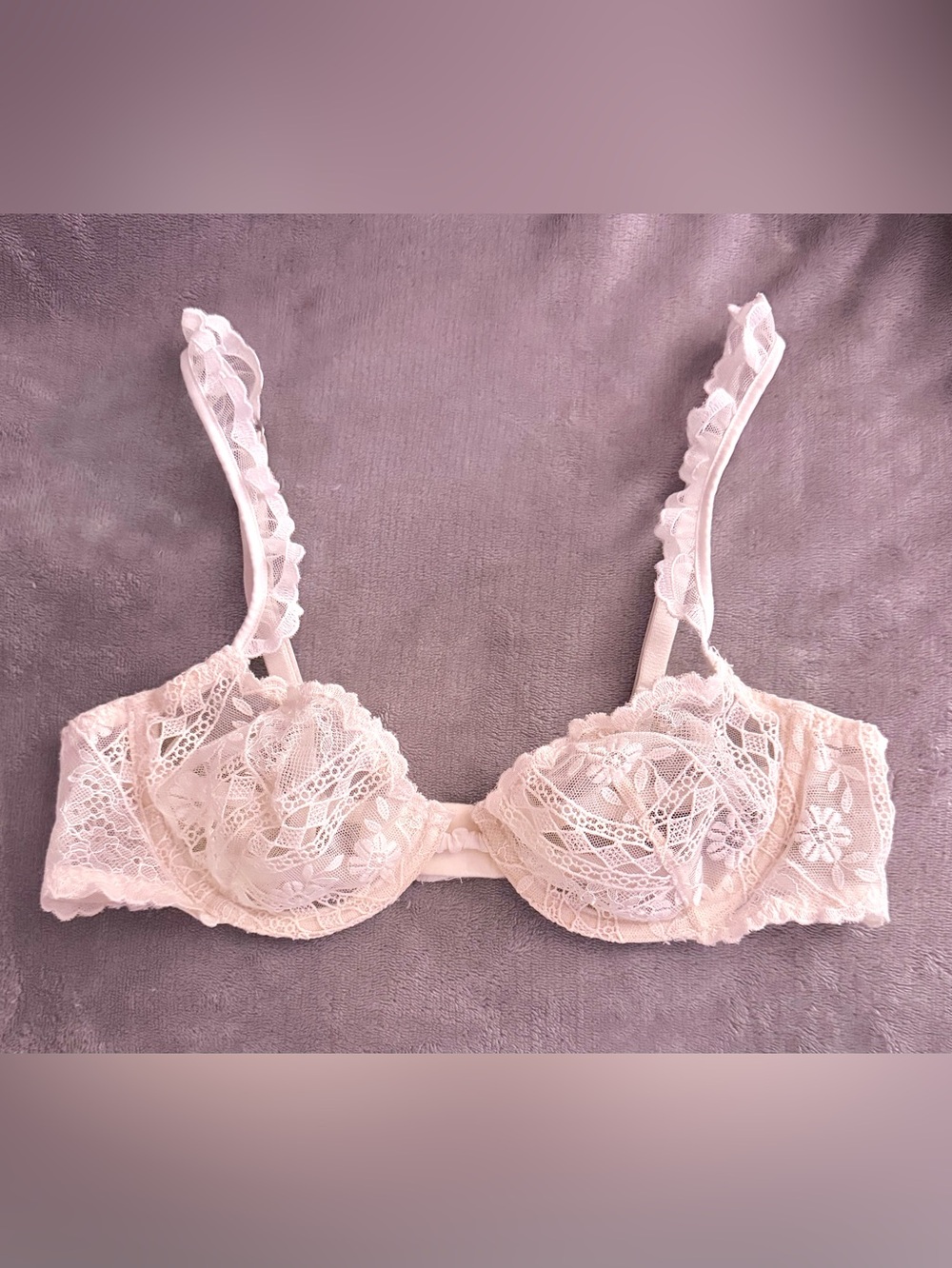 Victoria’s Secret Designer Collection Very Sexy Unlined Demi Bra 34B Ivory Lace